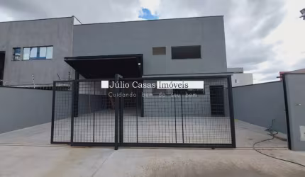 Galpão comercial para aluguel com 300m² de área útil