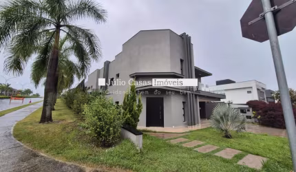 Casa à venda no Alphaville 3