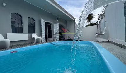 Casa aconchegante 3 dormitórios (sendo 1 suite);