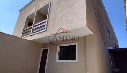 Casa Santa Rosa com duas vagas de garagem grandes