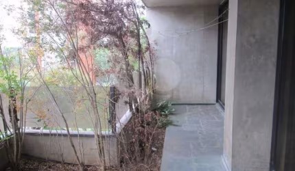 Apartamento com 4 quartos à venda em Real Parque - SP