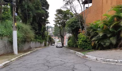 Terreno à venda em Horto Florestal - SP