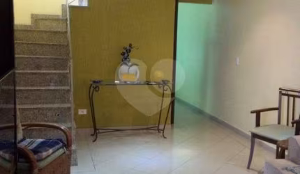 Sobrado com 3 quartos à venda em Santa Teresinha - SP