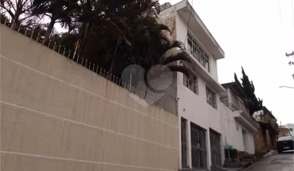Prédio inteiro com 4 quartos à venda em Santa Teresinha - SP