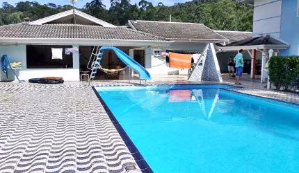 Condomínio com 6 quartos à venda em Jardim Peri - SP