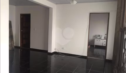 Casa com 3 quartos à venda em Vila Gustavo - SP