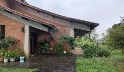 Sobrado com 4 quartos à venda em Vila Irmãos Arnoni - SP