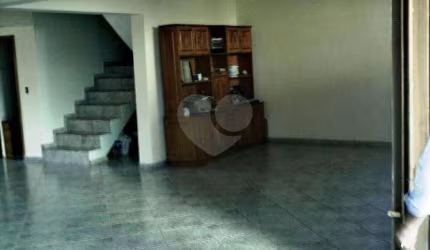 Sobrado com 4 quartos à venda em Jardim Peri - SP