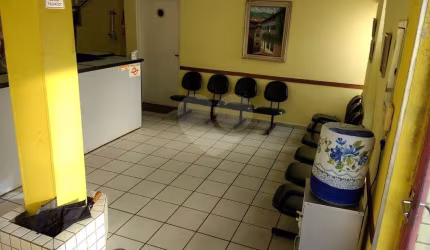 Prédio inteiro à venda em Vila Sabrina - SP