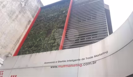 Prédio inteiro à venda em Santana - SP