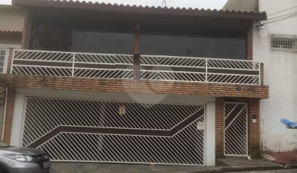 Casa com 5 quartos à venda em Vila Galvão - SP