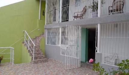 Sobrado com 6 quartos à venda em Vila Nova Mazzei - SP