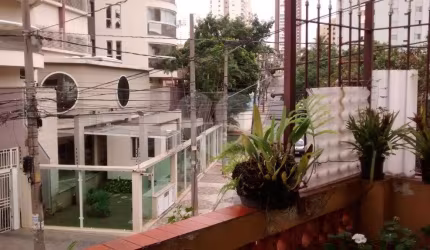 Prédio inteiro à venda em Santa Teresinha - SP