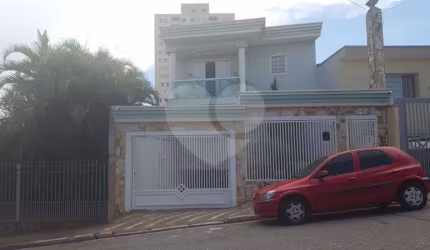 Sobrado com 3 quartos à venda em Vila Pereira Barreto - SP