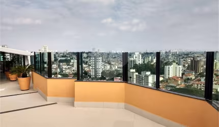 Triplex com 4 quartos à venda em Vila Paulicéia - SP