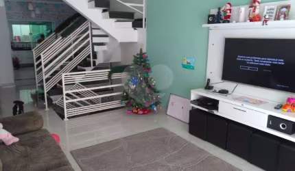Sobrado com 3 quartos à venda em Imirim - SP