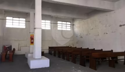 Prédio inteiro à venda ou para locação em Vila Jaraguá - SP