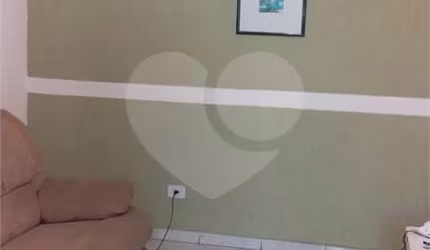 Casa com 2 quartos à venda em Jardim Peri - SP