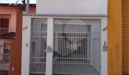 Prédio inteiro à venda em Santana - SP