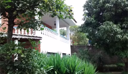 Casa com 4 quartos à venda em Capoavinha - SP