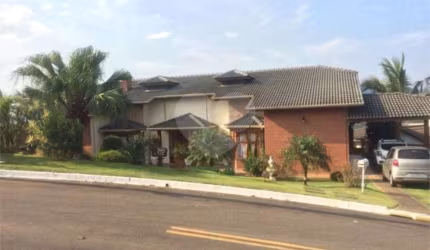 Sobrado com 5 quartos à venda em Seerra Da Cantareira - SP