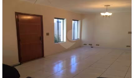 Sobrado com 3 quartos à venda em Vila Leonor - SP
