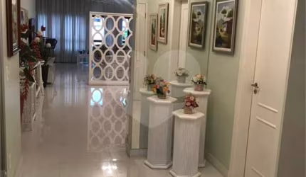 Apartamento com 3 quartos à venda em Enseada - SP