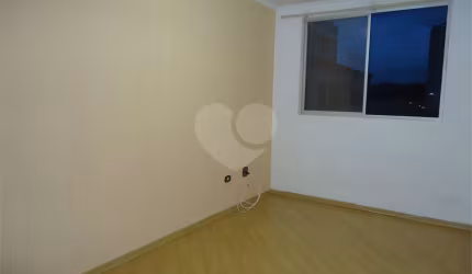 Apartamento com 1 quartos à venda em Vila Rosália - SP