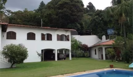Casa térrea com 4 quartos à venda em Roseira - SP