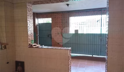 Sobrado com 5 quartos à venda em Vila Santos - SP