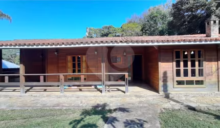 Casa com 2 quartos à venda em Caraguatá - SP