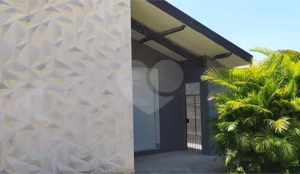 Casa térrea com 3 quartos à venda em Vila Albertina - SP