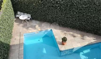 Sobrado com 4 quartos à venda em Jardim Franca - SP