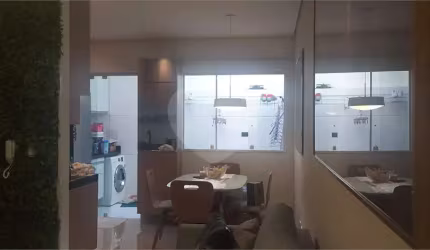 Condomínio com 2 quartos à venda em Vila Mazzei - SP