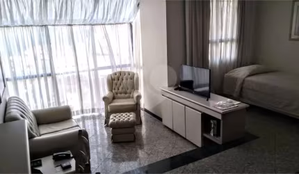 Flat com 1 quartos à venda em Santana - SP