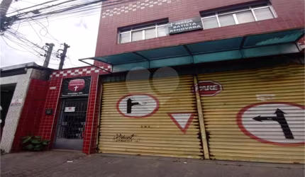 Prédio inteiro com 2 quartos à venda em Jardim Brasil (zona Norte) - SP