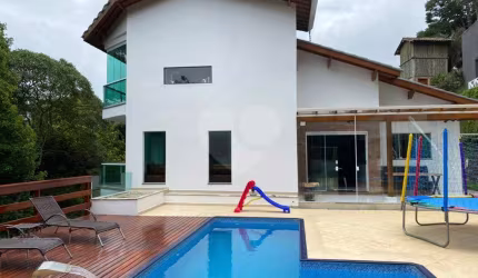 Casa com 4 quartos à venda em Caraguatá - SP