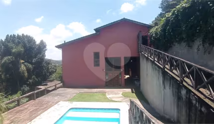 Casa com 5 quartos à venda em Roseira - SP