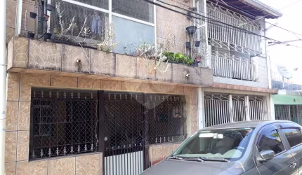 Sobrado com 2 quartos à venda em Jardim Tremembé - SP