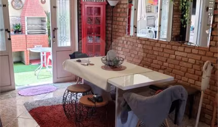 Casa com 3 quartos à venda em Jardim Da Glória - SP