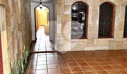 Sobrado com 3 quartos à venda em Jardim Apuana - SP