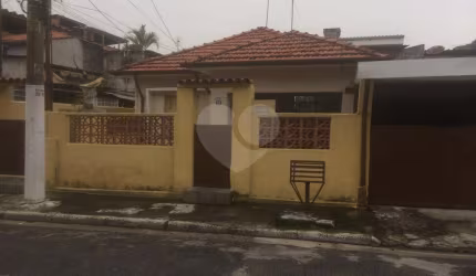 Casa com 4 quartos à venda em Vila Vitório Mazzei - SP