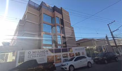 Condomínio com 2 quartos à venda em Vila Mazzei - SP