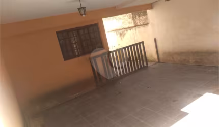 Sobrado com 3 quartos à venda em Vila Marari - SP