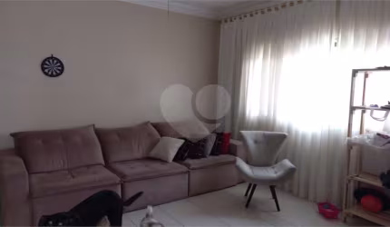 Sobrado com 3 quartos à venda em Vila Prado - SP