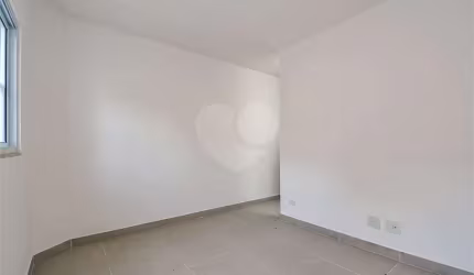 Condomínio com 2 quartos à venda em Vila Vera - SP