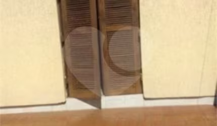 Sobrado com 3 quartos à venda em Vila Nova Galvão - SP