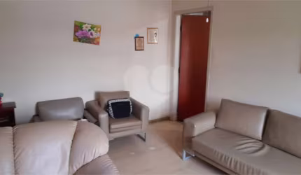 Sobrado com 2 quartos à venda em Bortolândia - SP