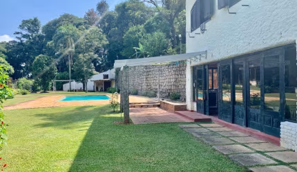 Casa térrea com 4 quartos à venda em Roseira - SP