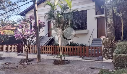 Sobrado com 4 quartos à venda em Vila Irmãos Arnoni - SP